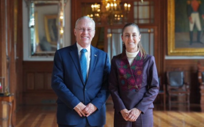 Sheinbaum recibe a José Medina Mora, nuevo presidente del CCE