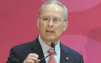 CCE elige por unanimidad a José Medina Mora como presidente