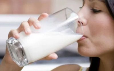 La ciencia apoya el consumo de leche y lácteos enteros