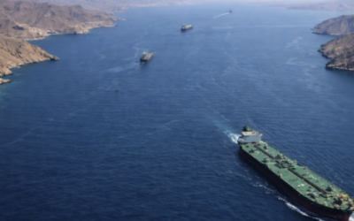 Trump ordena seguros y garantías para el comercio marítimo